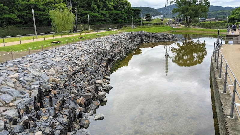 石積み護岸