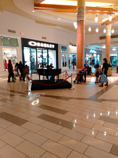 Shopping Mall «Fayette Mall», reviews and photos, 3401 Nicholasville Rd, Lexington, KY 40503, USA