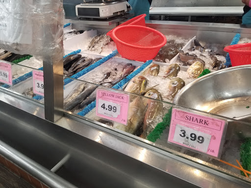 Supermarket «Foodway», reviews and photos, 8484 Annapolis Rd, New Carrollton, MD 20784, USA