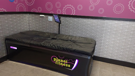 Gym «Planet Fitness», reviews and photos, 7300 Dempster St, Morton Grove, IL 60053, USA