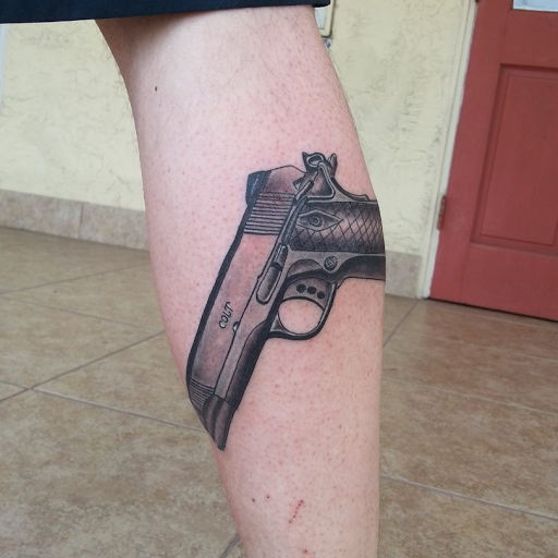 Tattoo Shop «Psychotic Ink», reviews and photos, 432 Poinsettia Ave # 1, Clearwater, FL 33767, USA