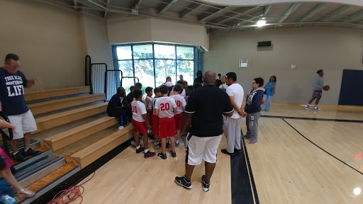 Recreation Center «Farmers Branch Comm Recreation», reviews and photos, 14050 Heartside Pl, Farmers Branch, TX 75234, USA