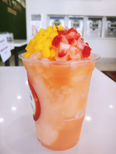 Frozen Yogurt Shop «Golden Spoon», reviews and photos, 5523 E Stearns St, Long Beach, CA 90815, USA