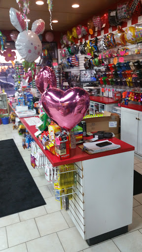 Dollar Discount, 1825 S Cedar St, Imlay City, MI 48444, USA, 