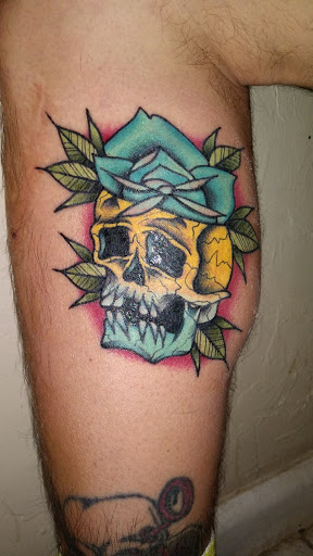 Tattoo Shop «Aces High Tattoo Lake Worth», reviews and photos, 407 S Dixie Hwy, Lake Worth, FL 33460, USA