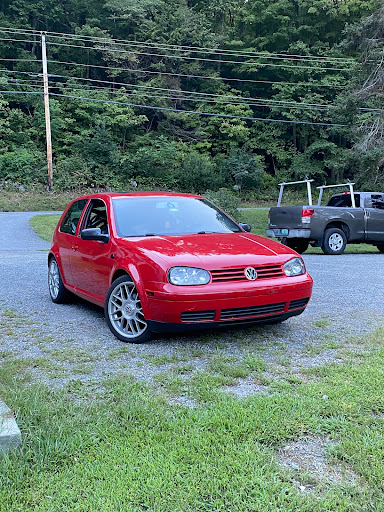 Auto Body Shop «Maaco Collision Repair & Auto Painting», reviews and photos, 78 Sylvan St, West Springfield, MA 01089, USA