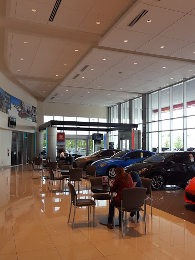 Toyota Dealer «Toyota of North Miami», reviews and photos, 16600 NW 2nd Ave, Miami, FL 33169, USA