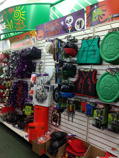 Dollar Store «Dollar Tree», reviews and photos, 333 Atlantic City Blvd #3, Bayville, NJ 08721, USA