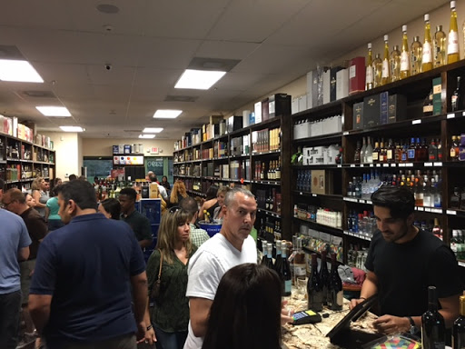 Liquor Store «Primo Liquors Weston», reviews and photos, 2390 Weston Rd, Weston, FL 33326, USA