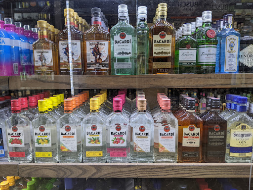 Liquor Store «Big Ten Party Stores», reviews and photos, 1108 E Grand River Ave, East Lansing, MI 48823, USA