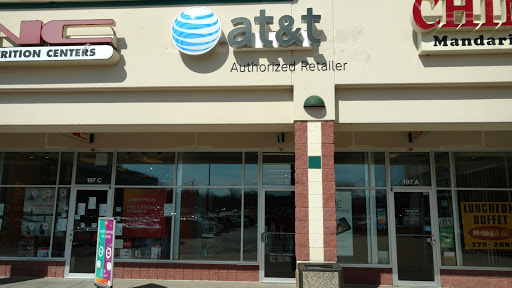 Cell Phone Store «AT&T Authorized Retailer», reviews and photos, 197 Boston Post Rd W, Marlborough, MA 01752, USA