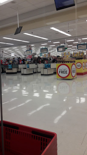 Grocery Store «Winn-Dixie», reviews and photos, 4701 Center Point Rd, Pinson, AL 35126, USA