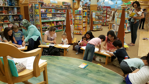 Book Store «Barnes & Noble», reviews and photos, 12193 Fair Lakes Promenade Dr, Fairfax, VA 22033, USA