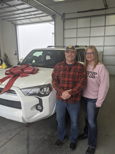 Toyota Dealer «Gusweiler Toyota», reviews and photos