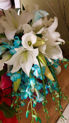 Florist «Paragon Flowers West», reviews and photos, 323 Walnut St, St Charles, IL 60174, USA