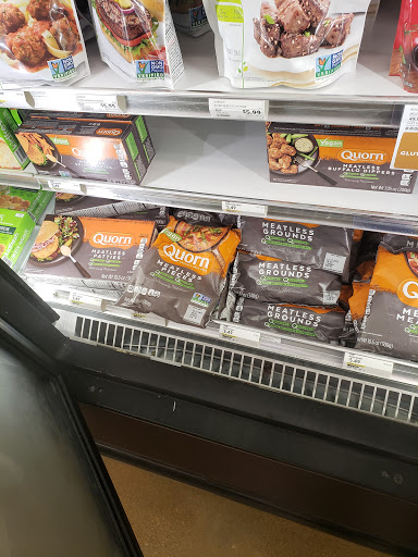 Grocery Store «Fresh Thyme Farmers Market- Fairborn», reviews and photos, 2850 Centre Dr, Beavercreek, OH 45324, USA