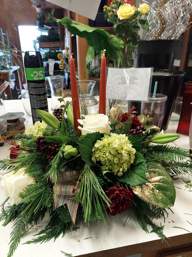 Florist «Flowers To Go», reviews and photos, 9130 Ridgetop Blvd NW, Silverdale, WA 98383, USA