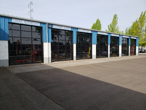 Auto Repair Shop «Bassitt Auto Co.», reviews and photos, 18115 SW Baseline Rd, Beaverton, OR 97006, USA