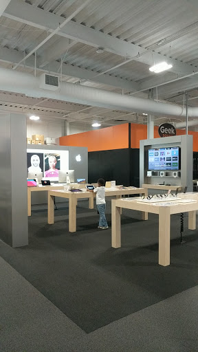 Electronics Store «Best Buy», reviews and photos, 1547 Gateway Blvd, Fairfield, CA 94533, USA