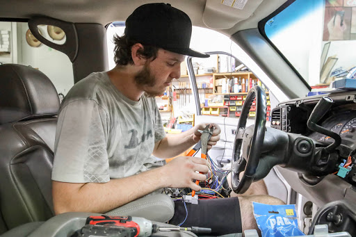 Car Stereo Store «Auburn Car Tunes», reviews and photos, 3910 Grass Valley Hwy, Auburn, CA 95602, USA