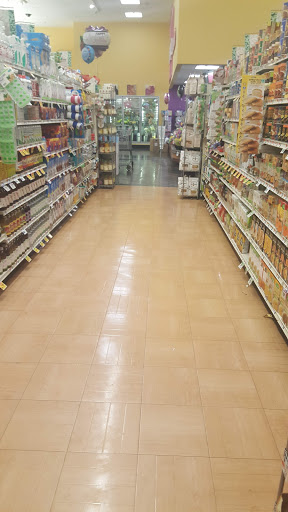 Supermarket «Super Stop & Shop», reviews and photos, 533 E Main St, Bay Shore, NY 11706, USA