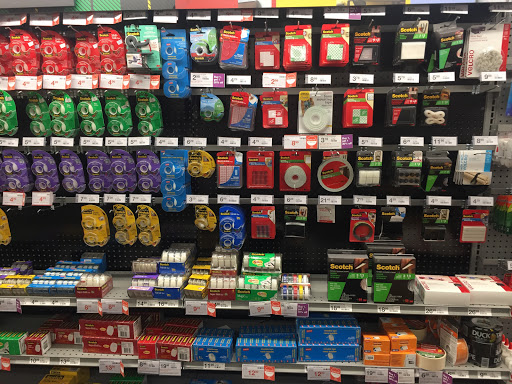 Office Supply Store «Staples», reviews and photos, 1905 Edwards Lake Rd, Birmingham, AL 35235, USA