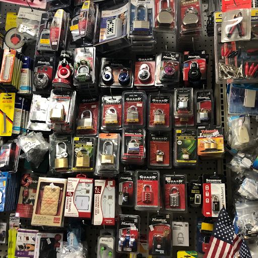 Locksmith «Safehouse Locksmith & Hardware», reviews and photos, 18811 Union Tpke, Flushing, NY 11366, USA