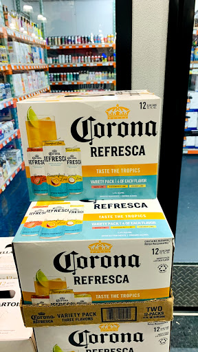 Liquor Store «Warehouse Wine & Liquor», reviews and photos, 113 Mill Plain Rd #6, Danbury, CT 06811, USA