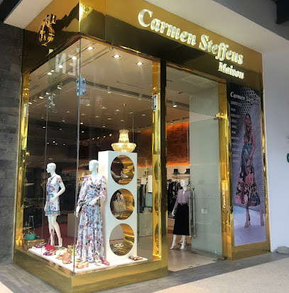 Carmen Steffens Cancun