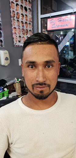 Barber Shop «Chacabana Barber Shop», reviews and photos, 5002 Eisenhauer Rd, San Antonio, TX 78218, USA