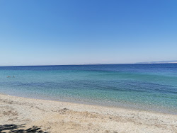 Photo de Uzundere beach zone des équipements