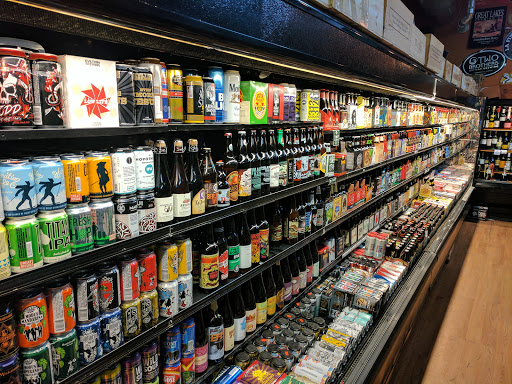 Gourmet Grocery Store «Garden Gourmet Market», reviews and photos, 1130 N Ashland Ave, Chicago, IL 60622, USA