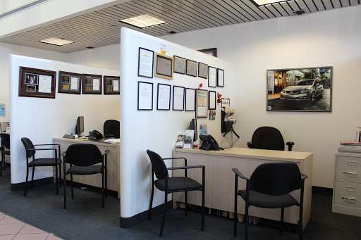 Honda Dealer «Huntington Honda», reviews and photos, 1055 E Jericho Turnpike, Huntington, NY 11743, USA