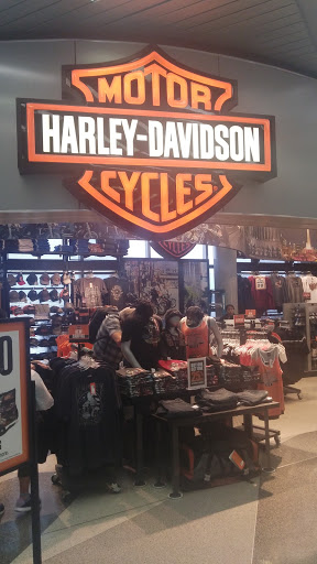 Harley-Davidson Dealer «Windy City Harley-Davidson», reviews and photos, 11601 E Touhy Ave, Chicago, IL 60666, USA