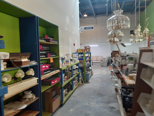 Building Materials Store «Habitat for Humanity Greater Harrisburg Area ReStore», reviews and photos, 800 Paxton St, Harrisburg, PA 17104, USA