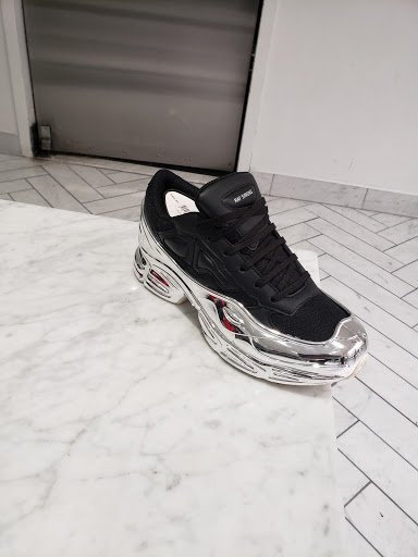 Clothing Store «Kith Brooklyn», reviews and photos, 233 Flatbush Ave, Brooklyn, NY 11217, USA