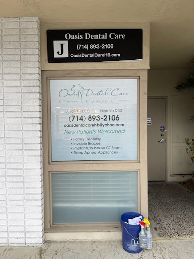 FASTSIGNS image
