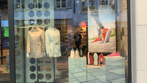 Geschäfte, um Geox Woman zu kaufen Zürich