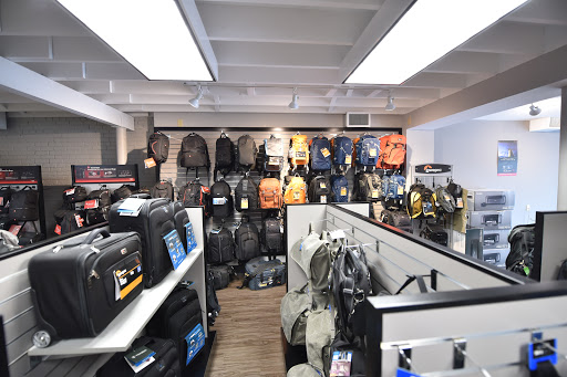 Camera Store «Roberts Camera», reviews and photos, 220 E St Clair St, Indianapolis, IN 46204, USA