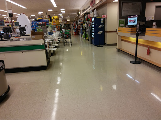 Grocery Store «Giant Food Stores», reviews and photos, 1600 Nay Aug Ave, Scranton, PA 18509, USA