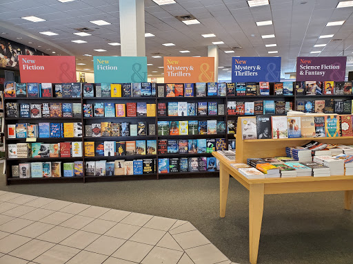 Book Store «Barnes & Noble», reviews and photos, 23130 Fashion Dr, Estero, FL 33928, USA