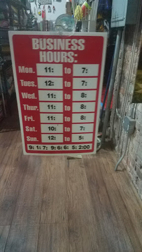 Legend Pet Food, 185 Howard Ave, Brooklyn, NY 11233, USA, 