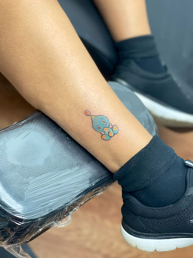 Explore big sister little sister tattoo ideas, creative tattoo ideas in Somerset, available at Benny binnu tattoo