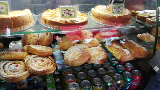 Cafetaria Queque de Cenoura no Nazaré, Leiria