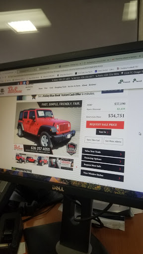 Auto Repair Shop «Dave Sinclair Chrysler Dodge Jeep Ram», reviews and photos, 2326 W Osage St, Pacific, MO 63069, USA