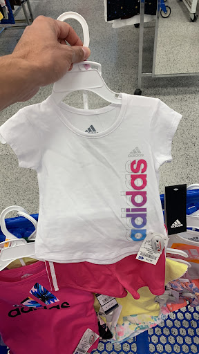 Clothing Store «Ross Dress for Less», reviews and photos, 3124 N Dinuba Blvd, Visalia, CA 93291, USA