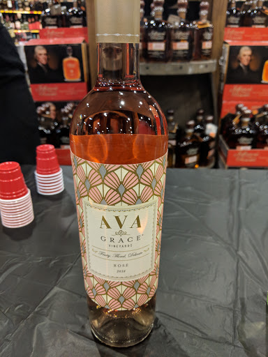 Wine Store «Favorite Liquors», reviews and photos, 2570 Madison St, Clarksville, TN 37043, USA