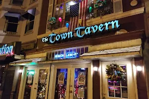 Town Tavern DC image