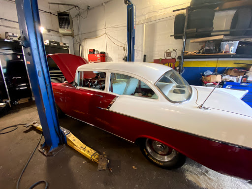 Auto Repair Shop «Sunrise Tire & Auto Center», reviews and photos, 4900 Sunrise Hwy, Massapequa Park, NY 11762, USA