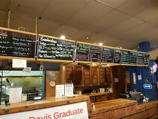 Sports Bar «The Davis Graduate», reviews and photos, 805 Russell Blvd, Davis, CA 95616, USA